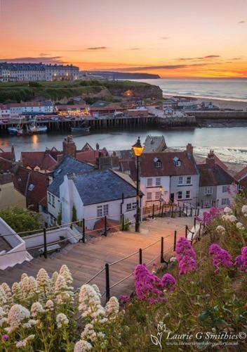 See Glympse Whitby Kültér fotó
